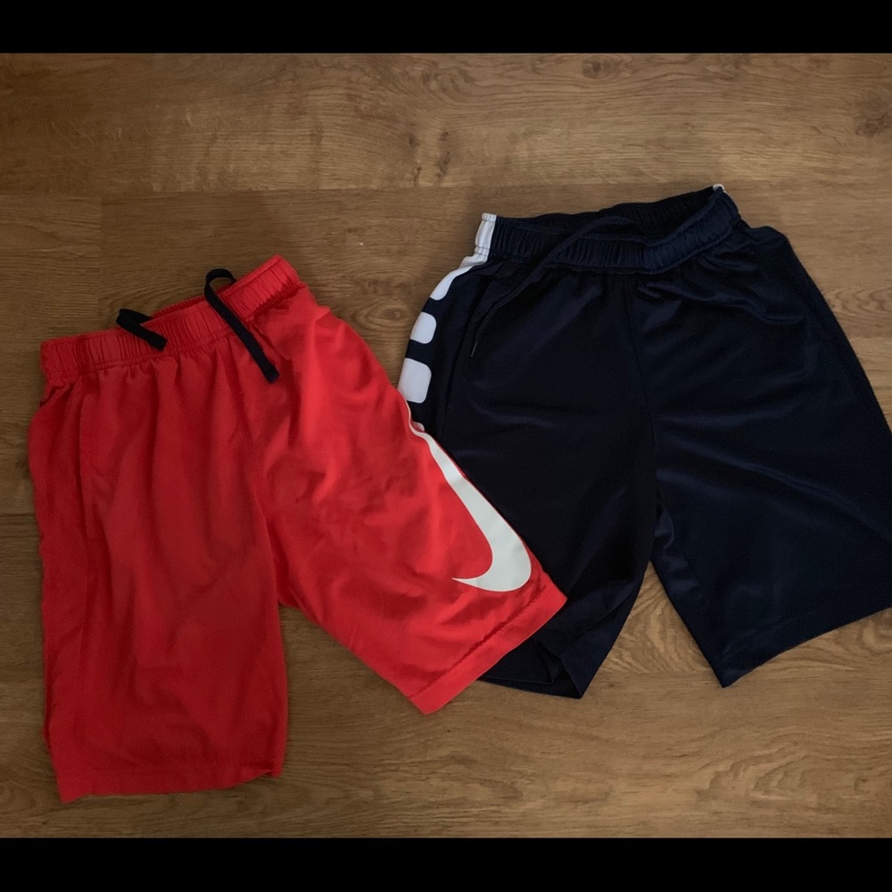 Two pair Nike boys size small Shorts